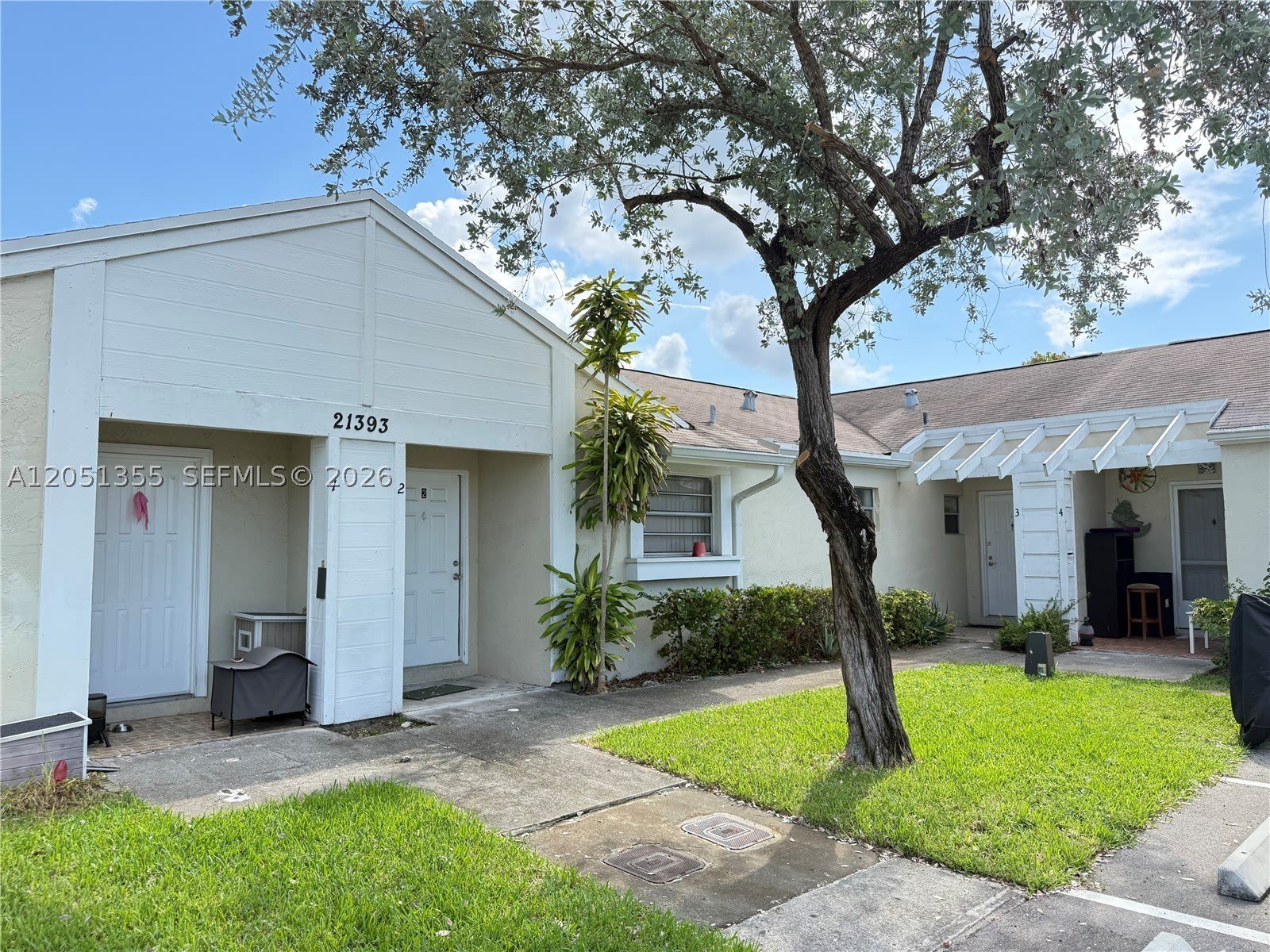 21393 NE 8th Ct – photo 2