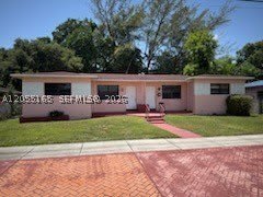 970 NE 133rd St – photo 1