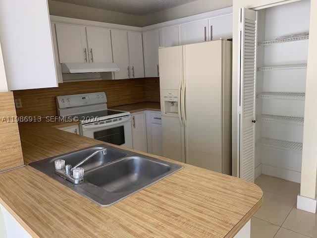 4526 SW 143rd Ct W – photo 5