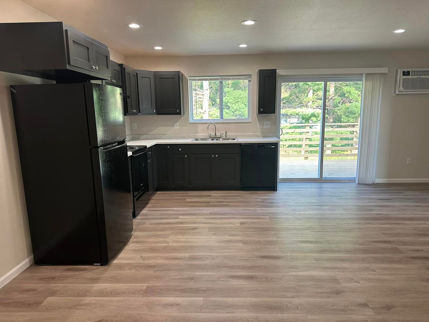 3 Bedroom Duplex – photo 3