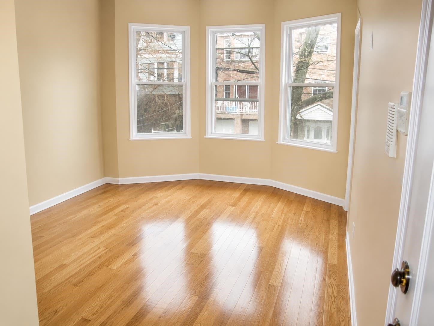 136 Randolph Ave – photo 2