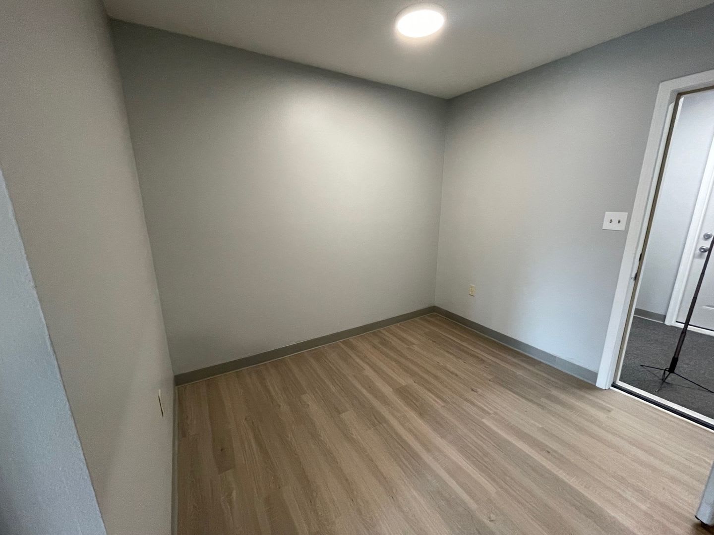 900 North Street – photo 2
