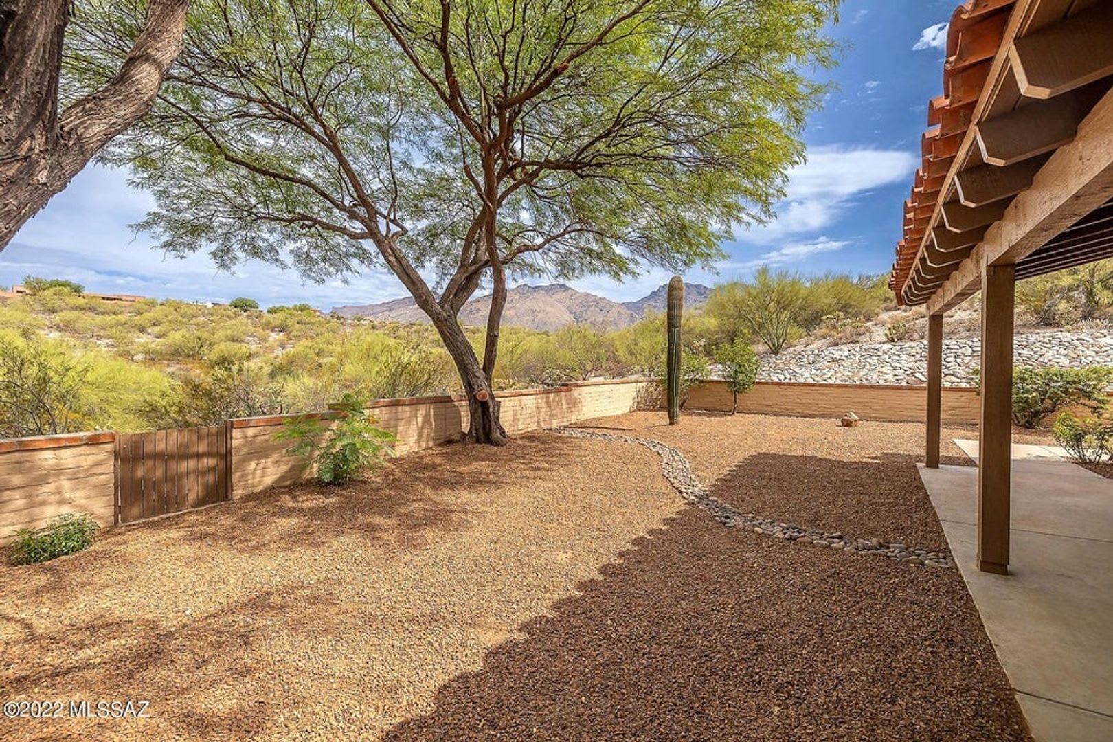 Foothills updated Home – photo 4