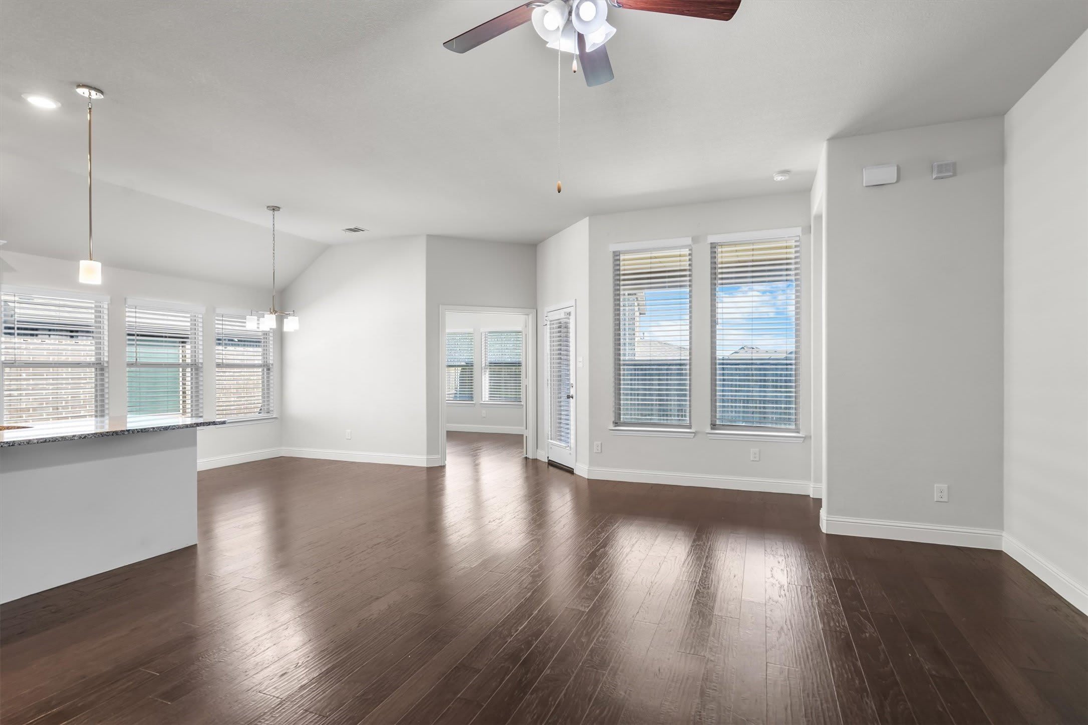 529 Overton Avenue – photo 5