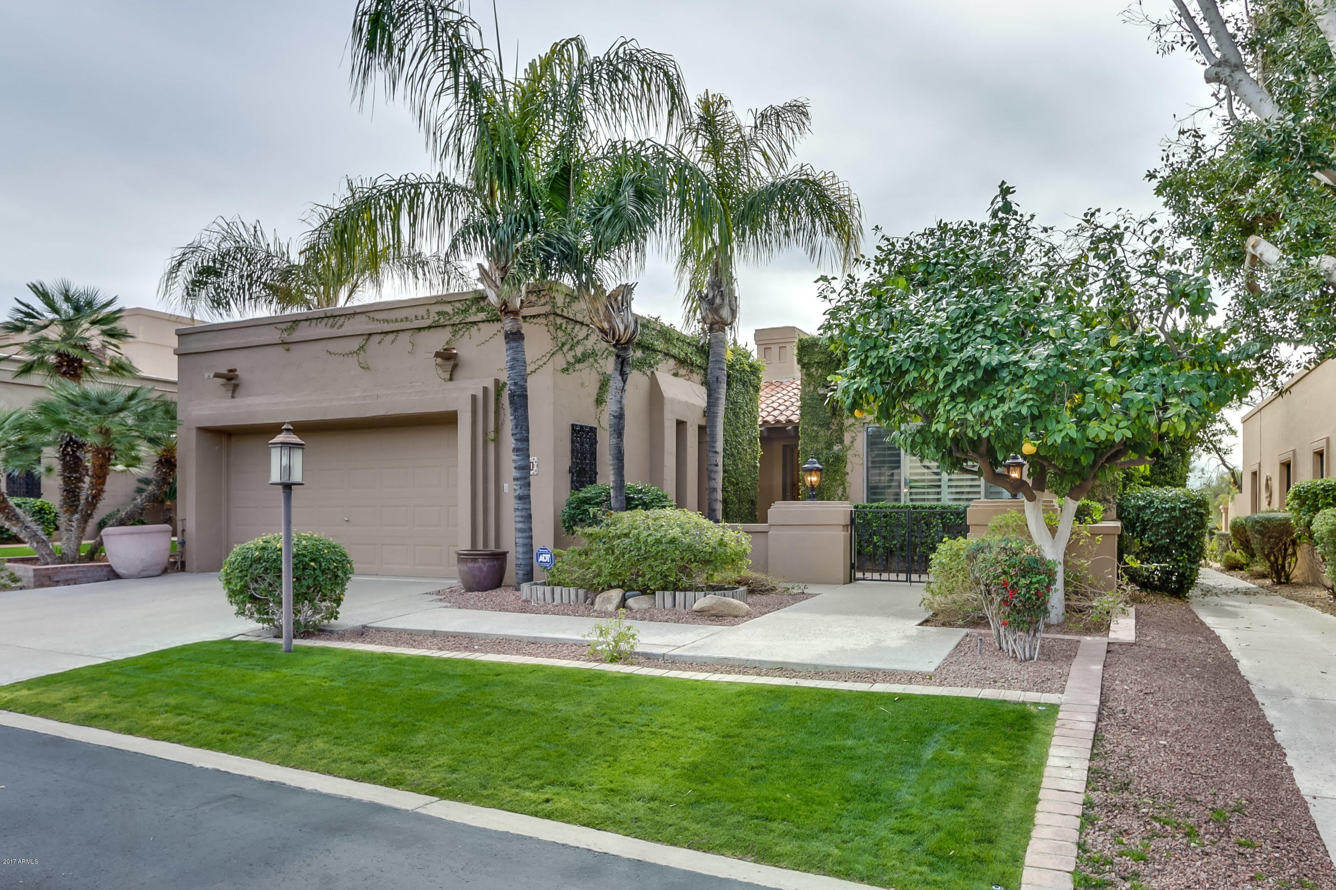 8711 E PARAISO Drive – photo 1