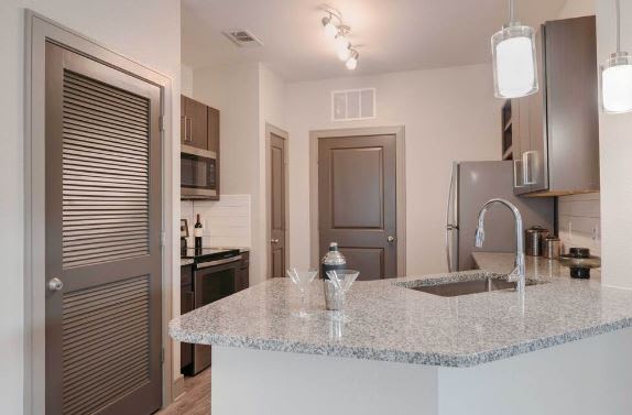 Cortland Luxe Shadow Creek – photo 5