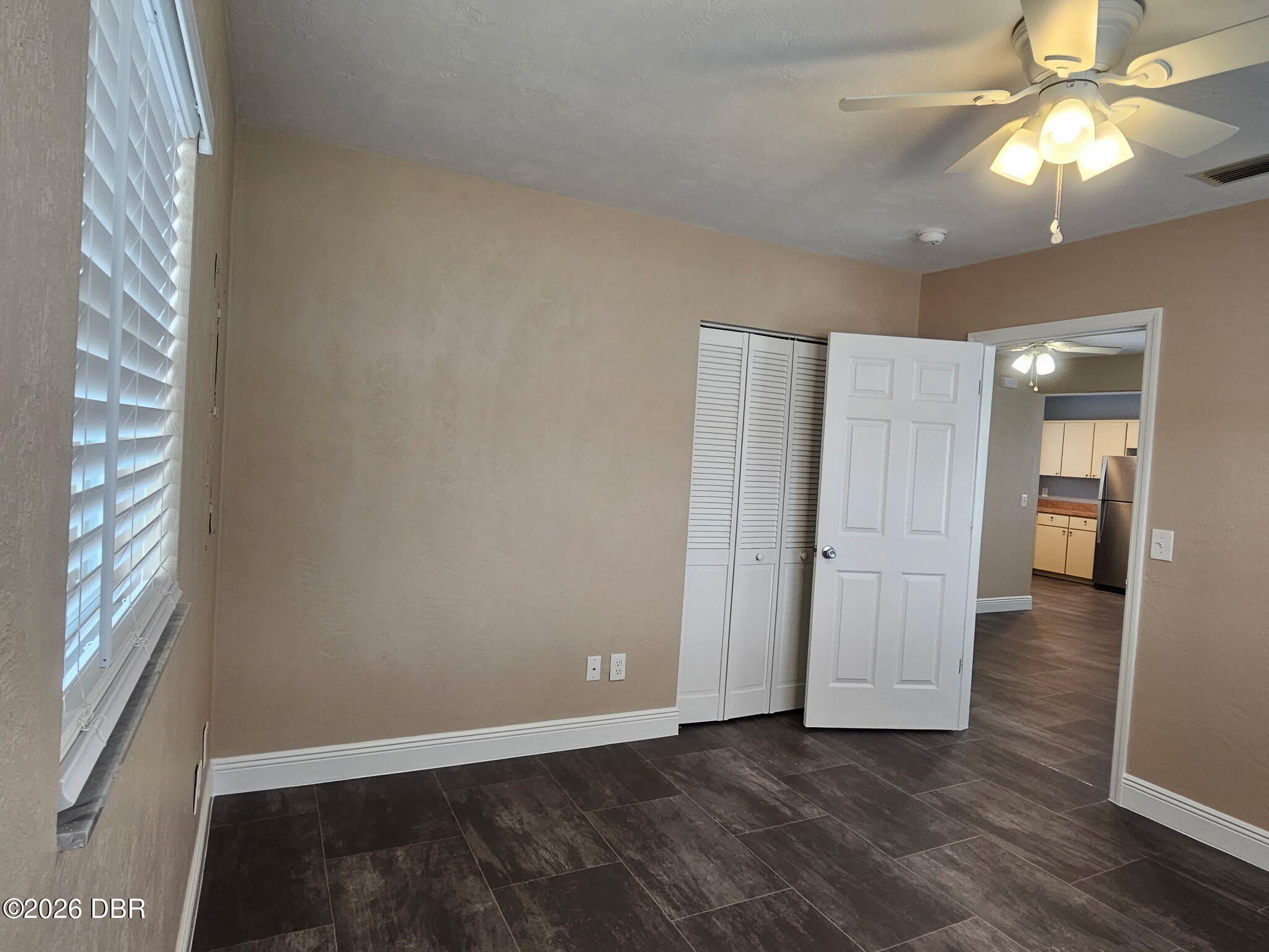 812 May Avenue – photo 3