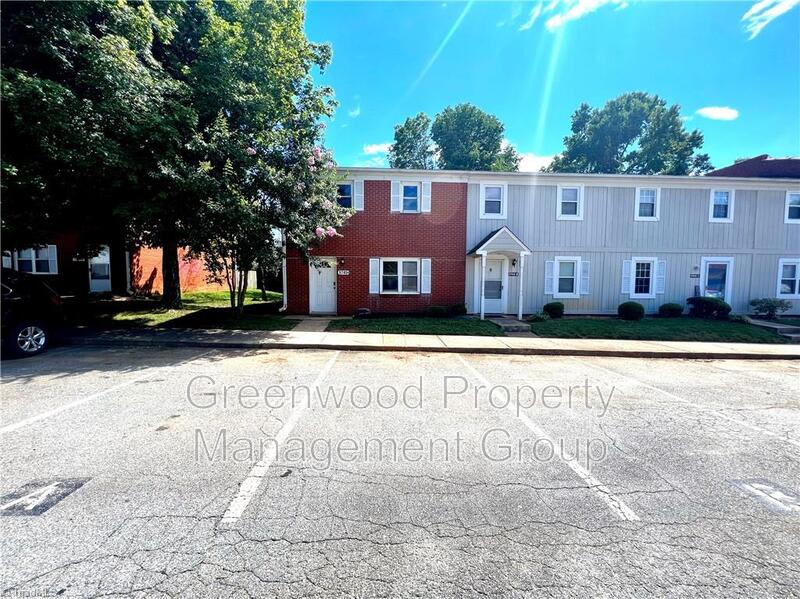 5745 Bramblegate Road – photo 2