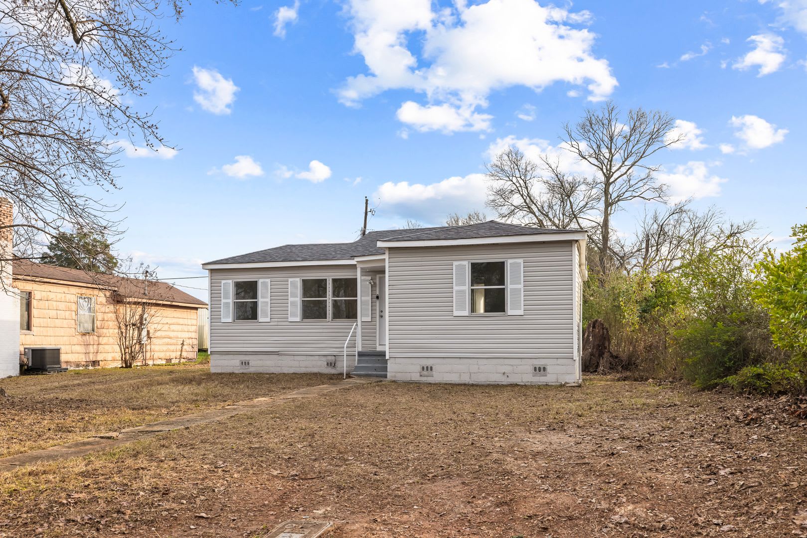 829 51st St Ensley Birmingham, Al 35208*** 3 Bedroom 1 Bath*** – photo 1