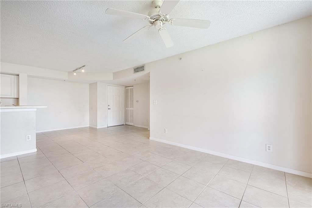 1265 Wildwood Lakes Blvd – photo 5
