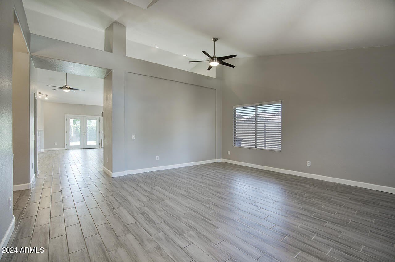 762 N BOULDER Street – photo 3