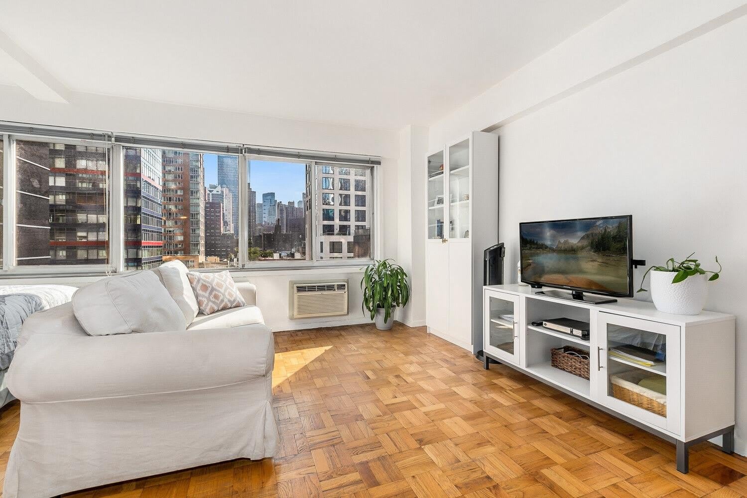 240 55TH Street – photo 2
