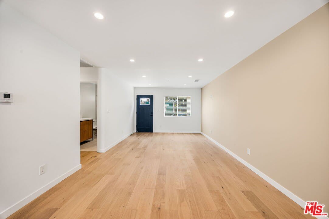 7933 Zelzah Ave – photo 5
