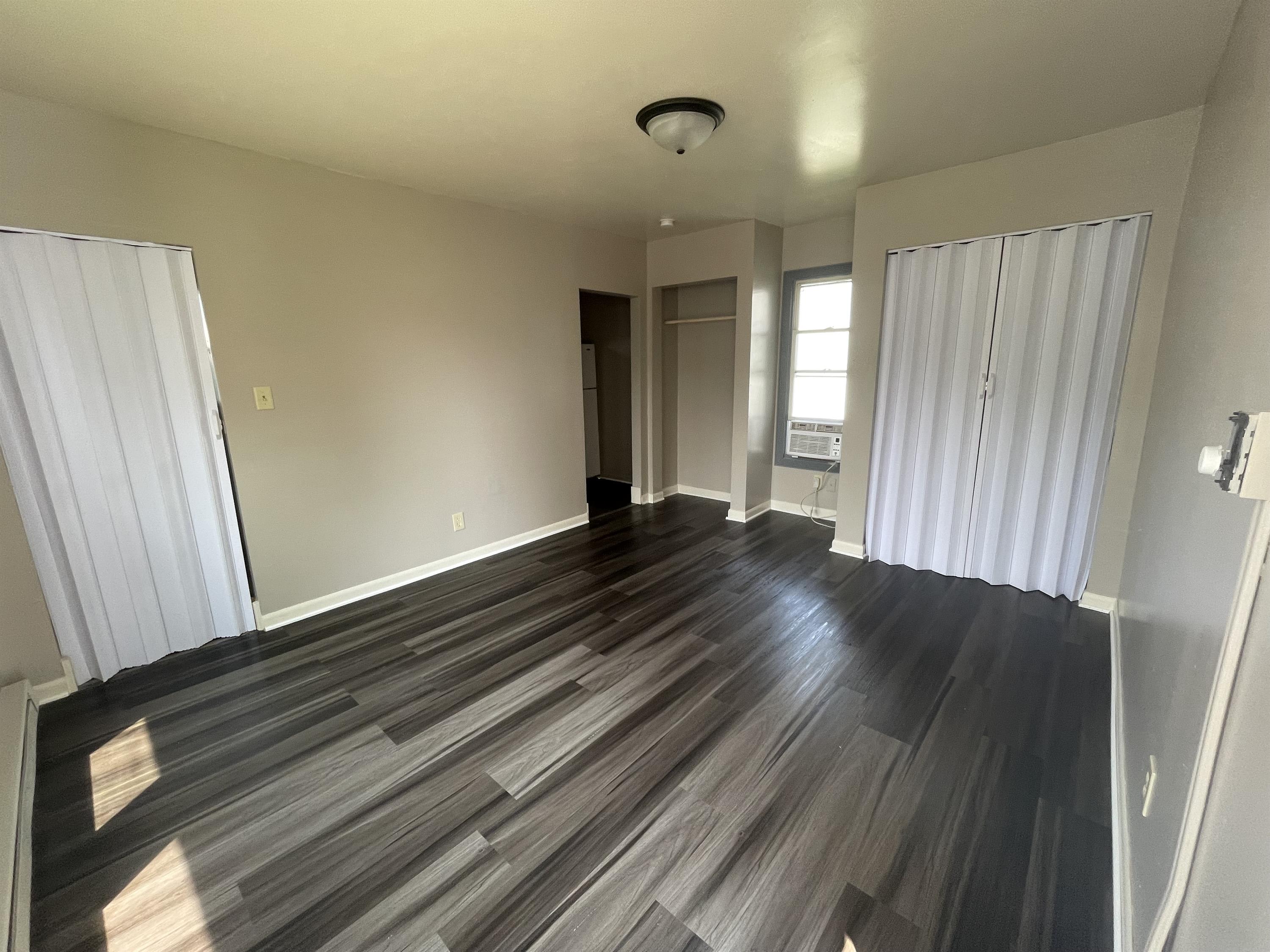 203 Elmhurst St.Apt 2 – photo 4