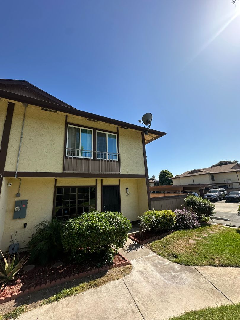Spacious 3BR/2.5BA updated 2-story townhouse for rent with fenced patio, 2 parking spaces and more – photo 2