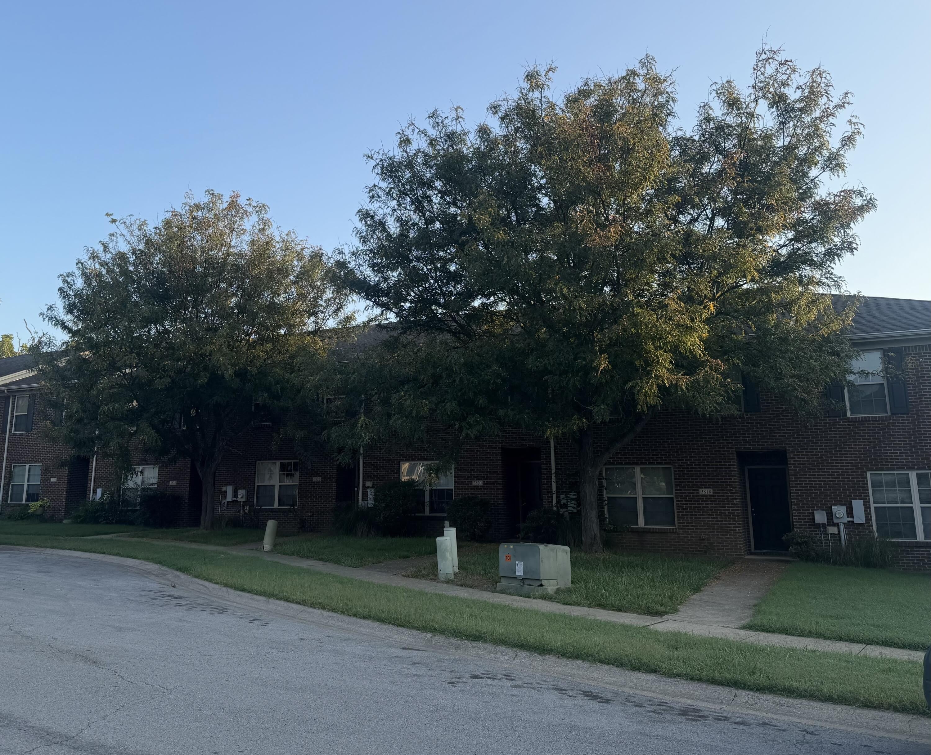 3828 Pinecrest Way – photo 3
