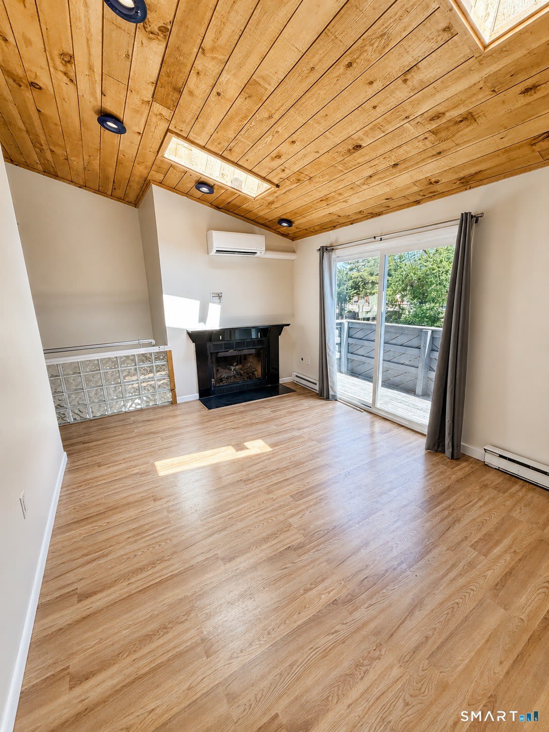 311 Racebrook Road – photo 5