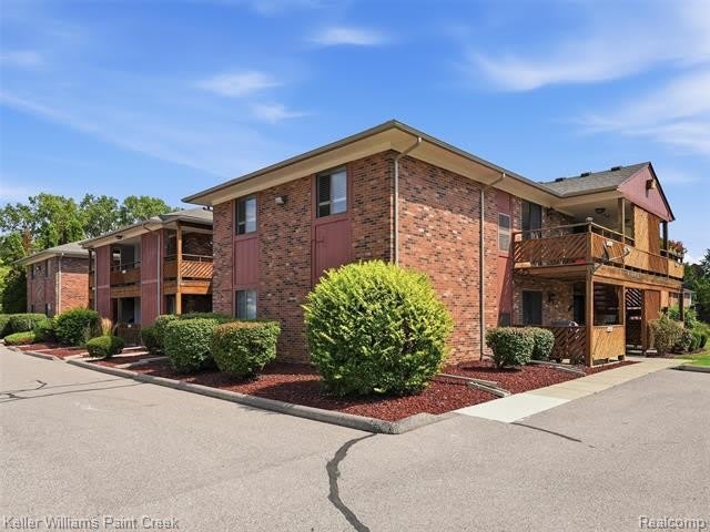 16490 Clarkson Drive – photo 4