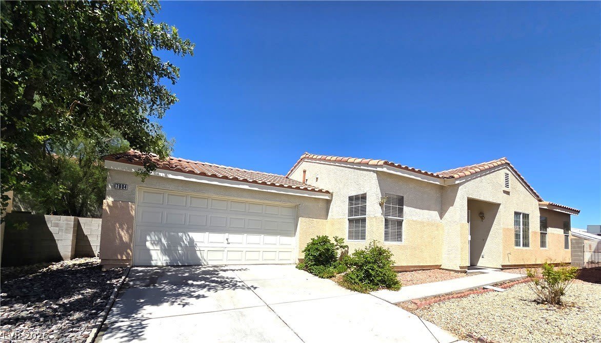 7904 Canyon Grove Court – photo 1