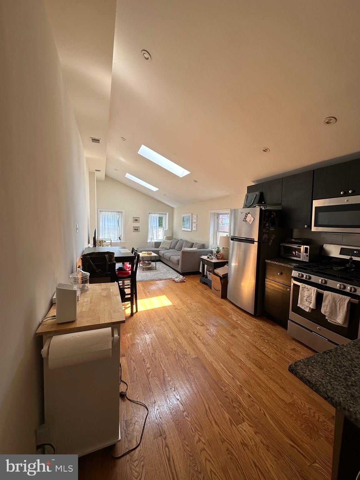 309 S 12TH Street – photo 1