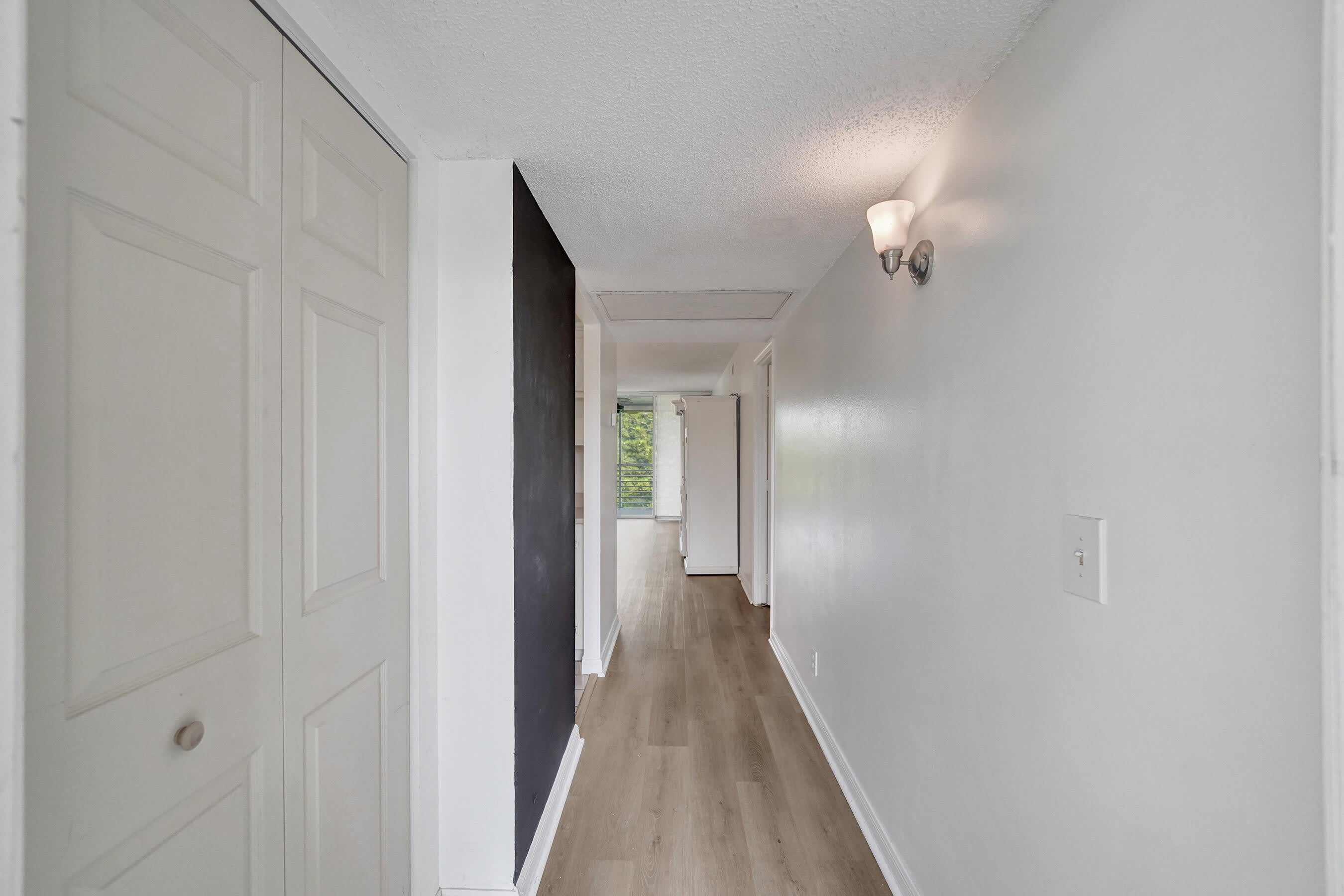 9470 Poinciana Place – photo 5