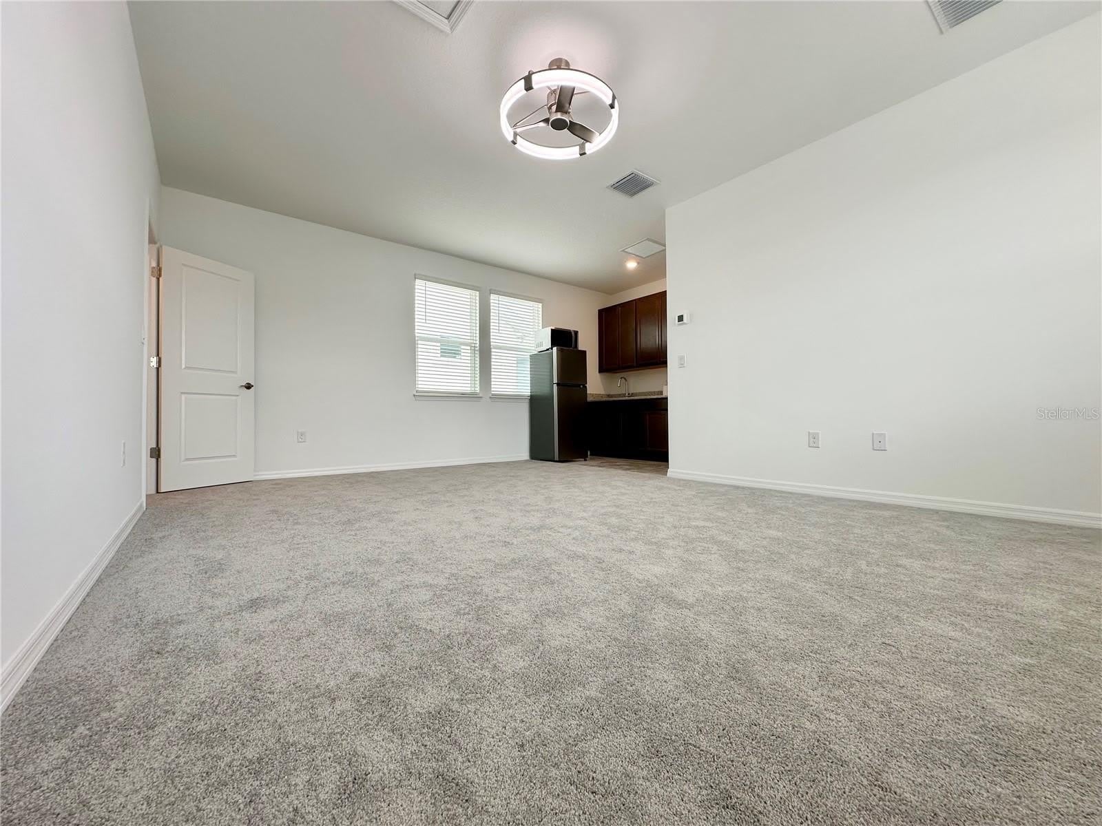 12761 HARVEST RAIN Avenue – photo 4