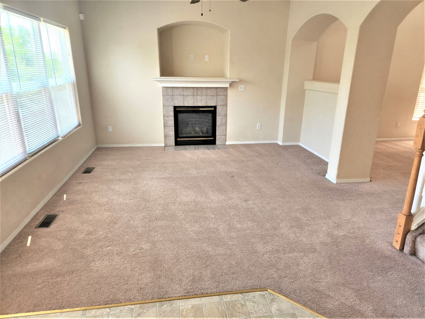 Cute Home For Rent on Ridgebury Pl. – photo 5