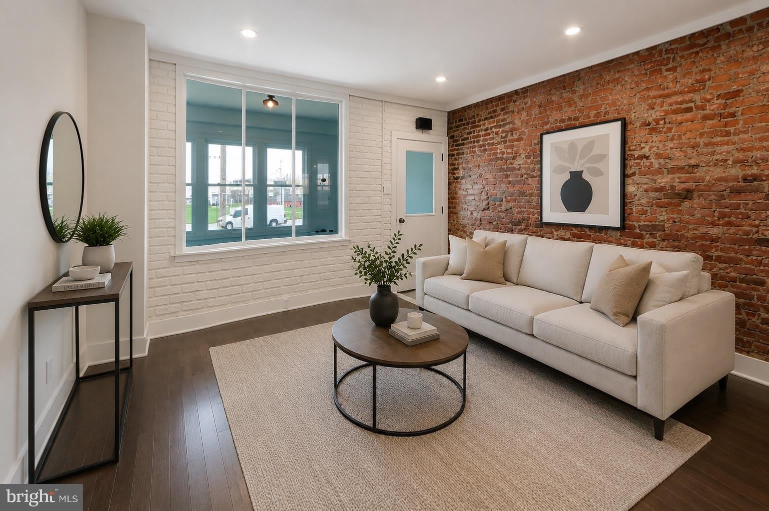 2677 ARAMINGO Avenue – photo 4