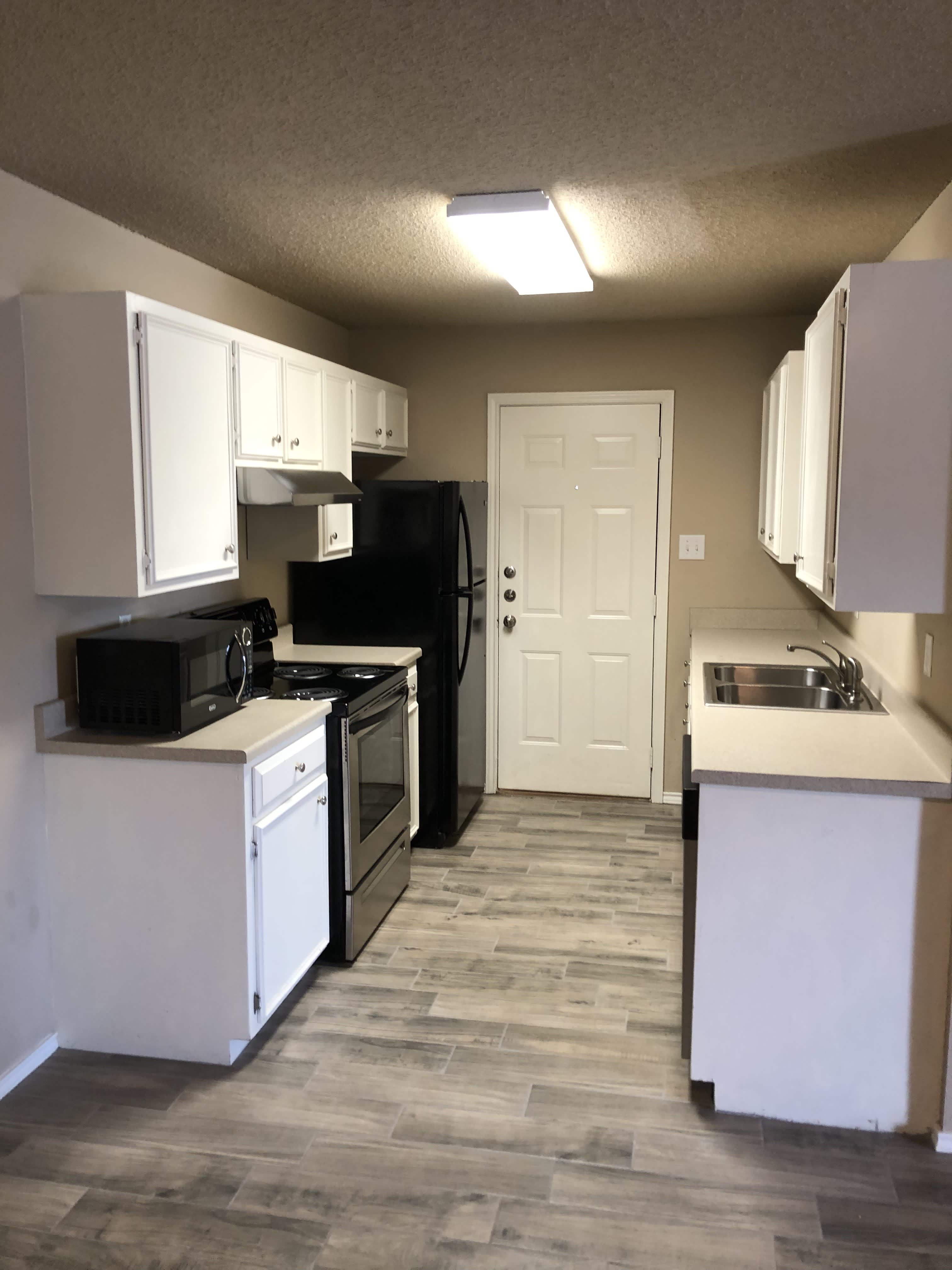 5122 40th St – photo 1