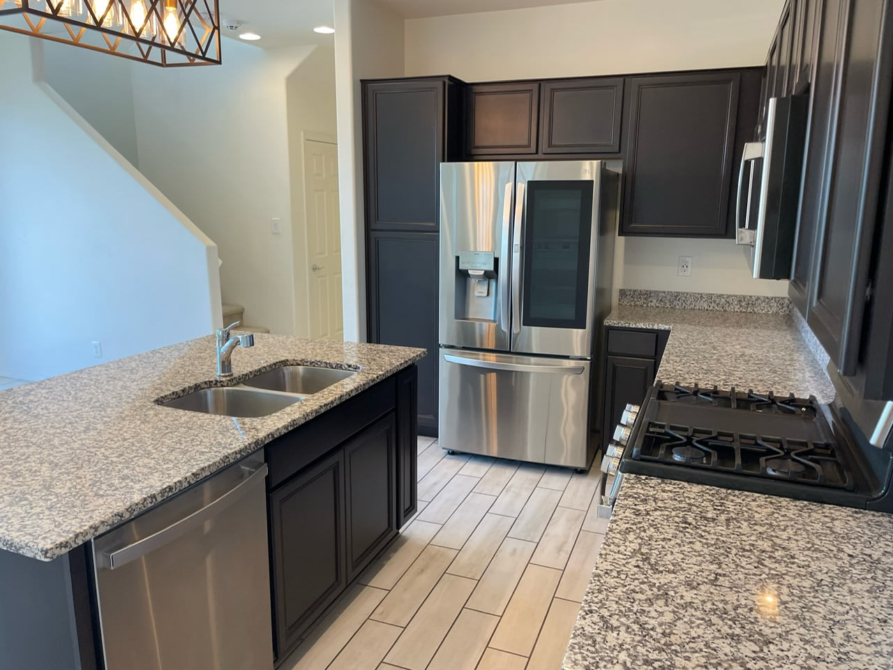 3626 S 58th Dr – photo 2