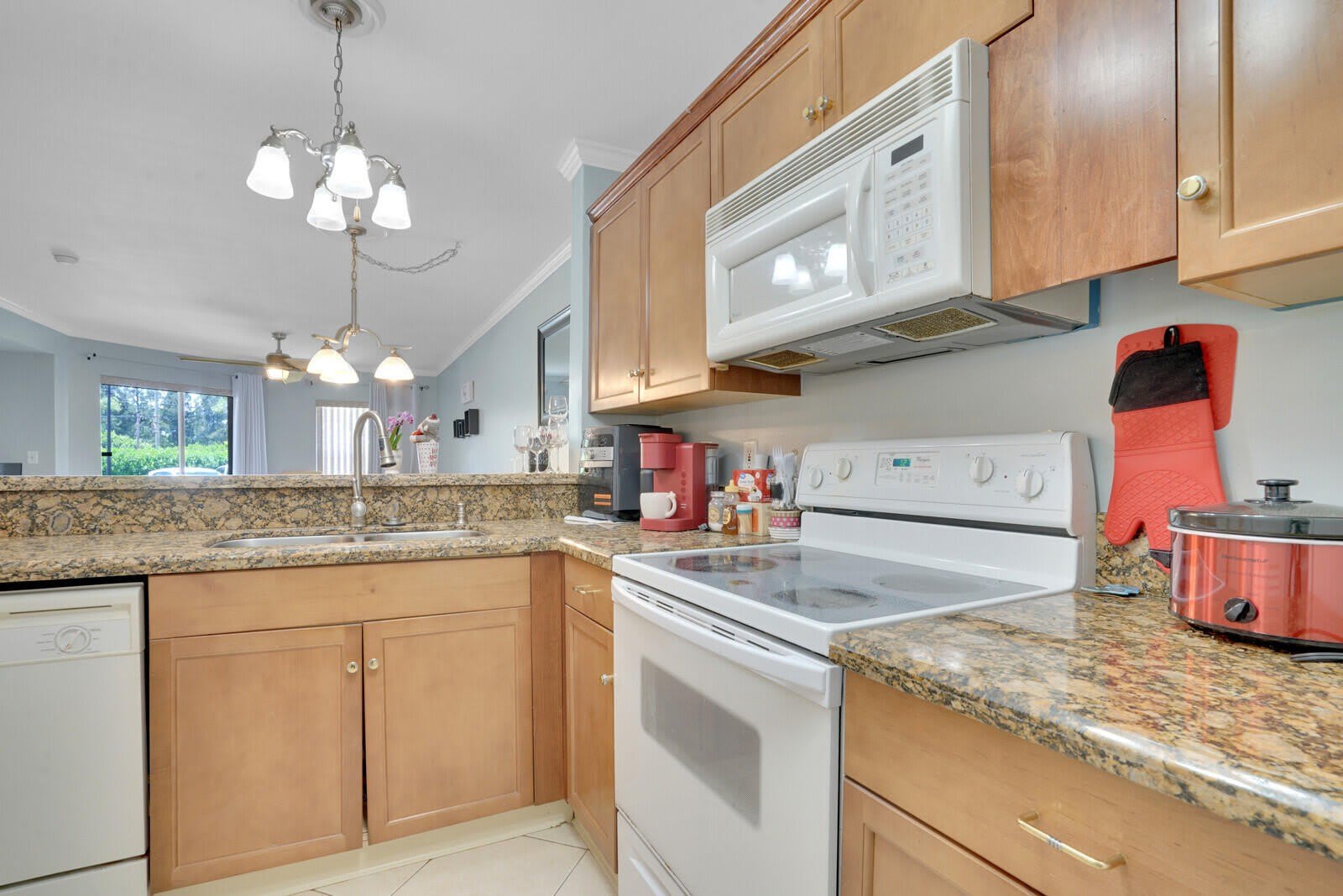 4855 Via Palm Lakes – photo 5