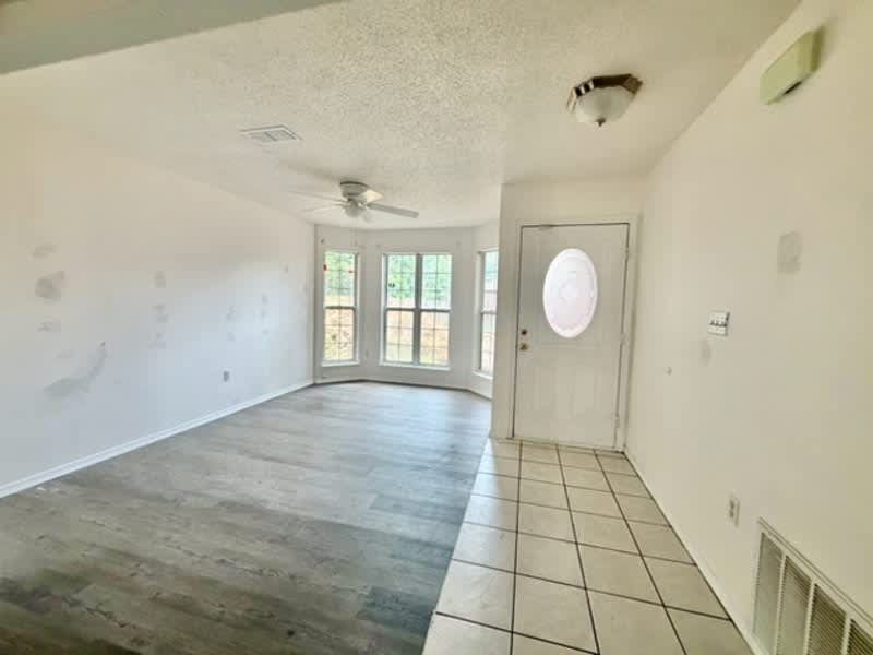 963 Claeven Circle – photo 4