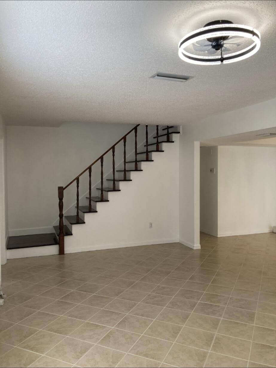 1243 Kinglet Terrace – photo 3