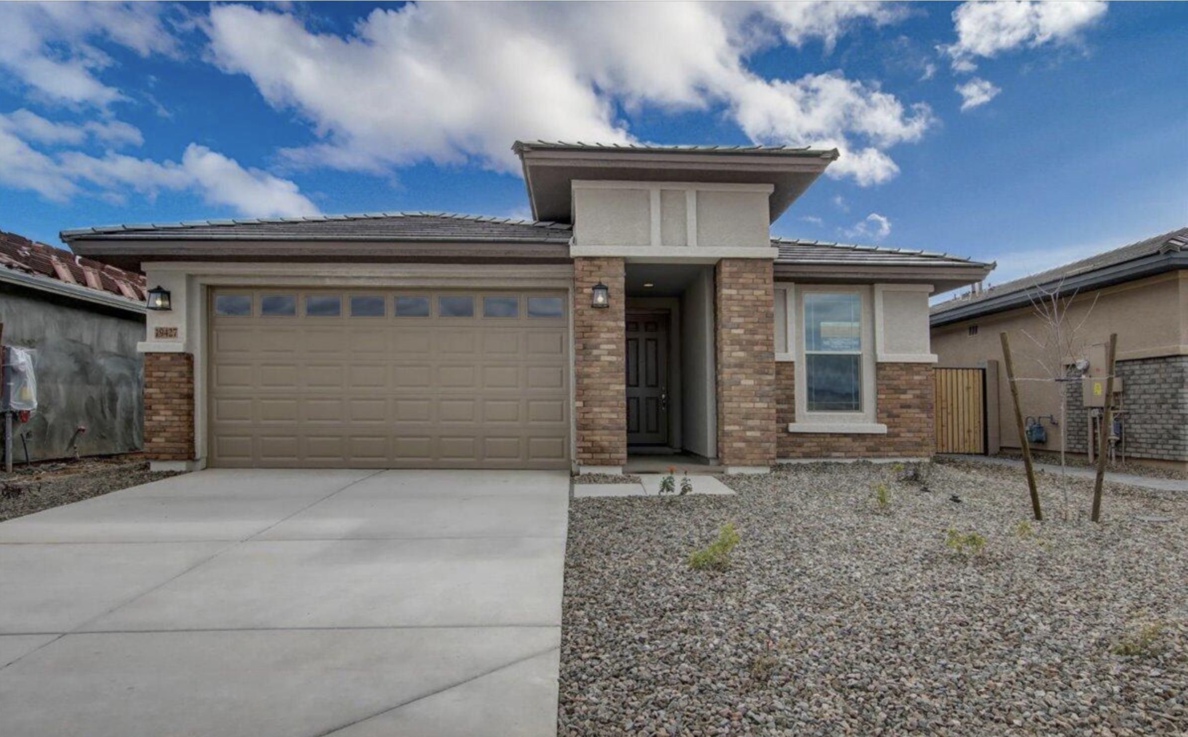 19427 W Annika Dr – photo 1