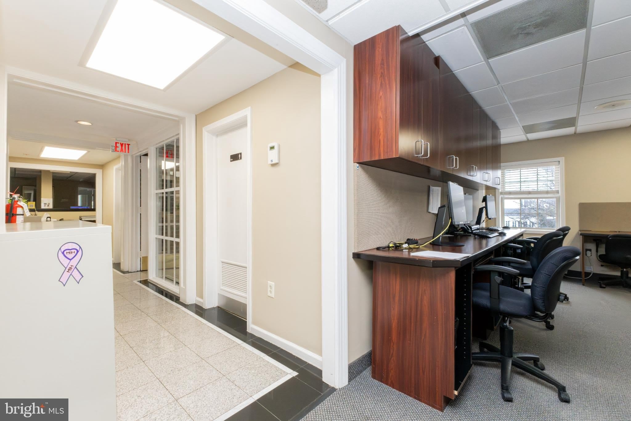 156 MAPLE Avenue E – photo 3