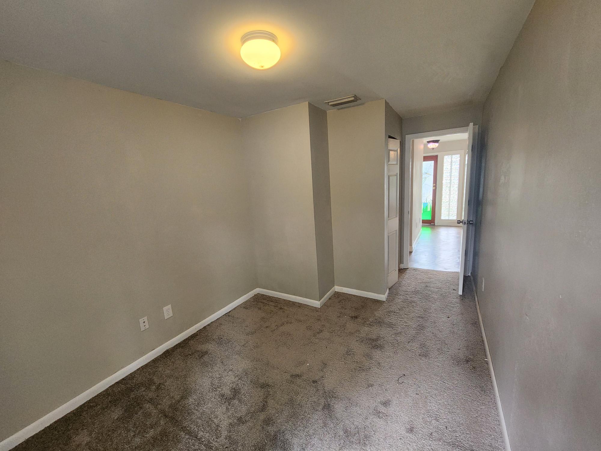 118 East Lambright Street – photo 4