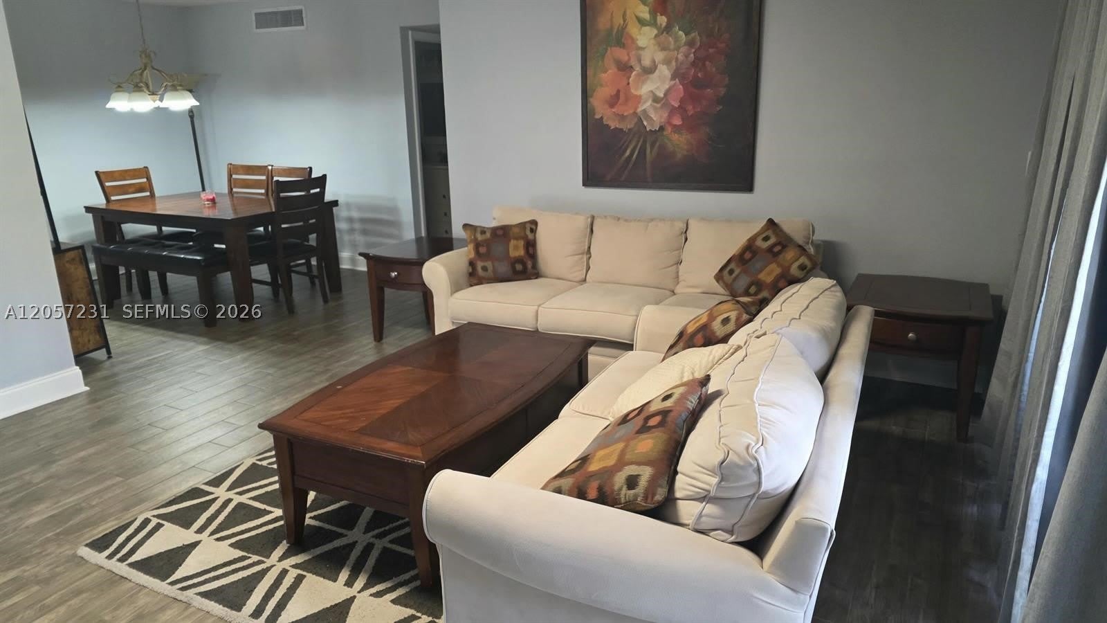 524 Osprey Dr – photo 2