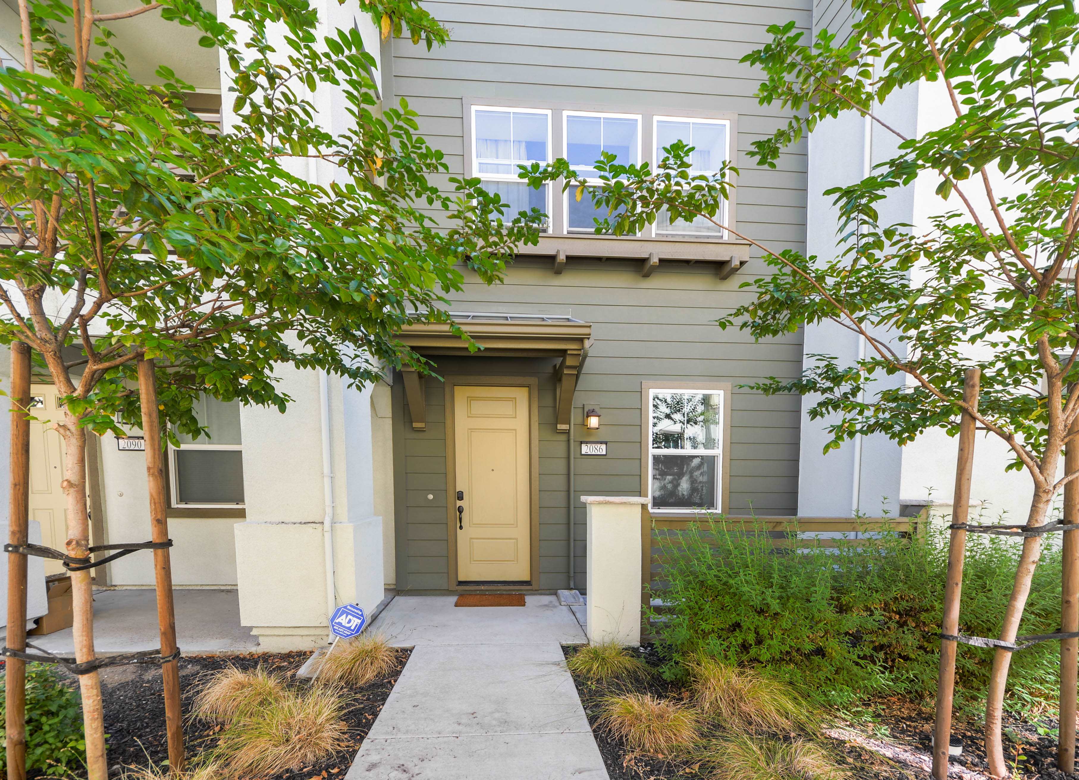 2086 Vincenzo Walkway – photo 1