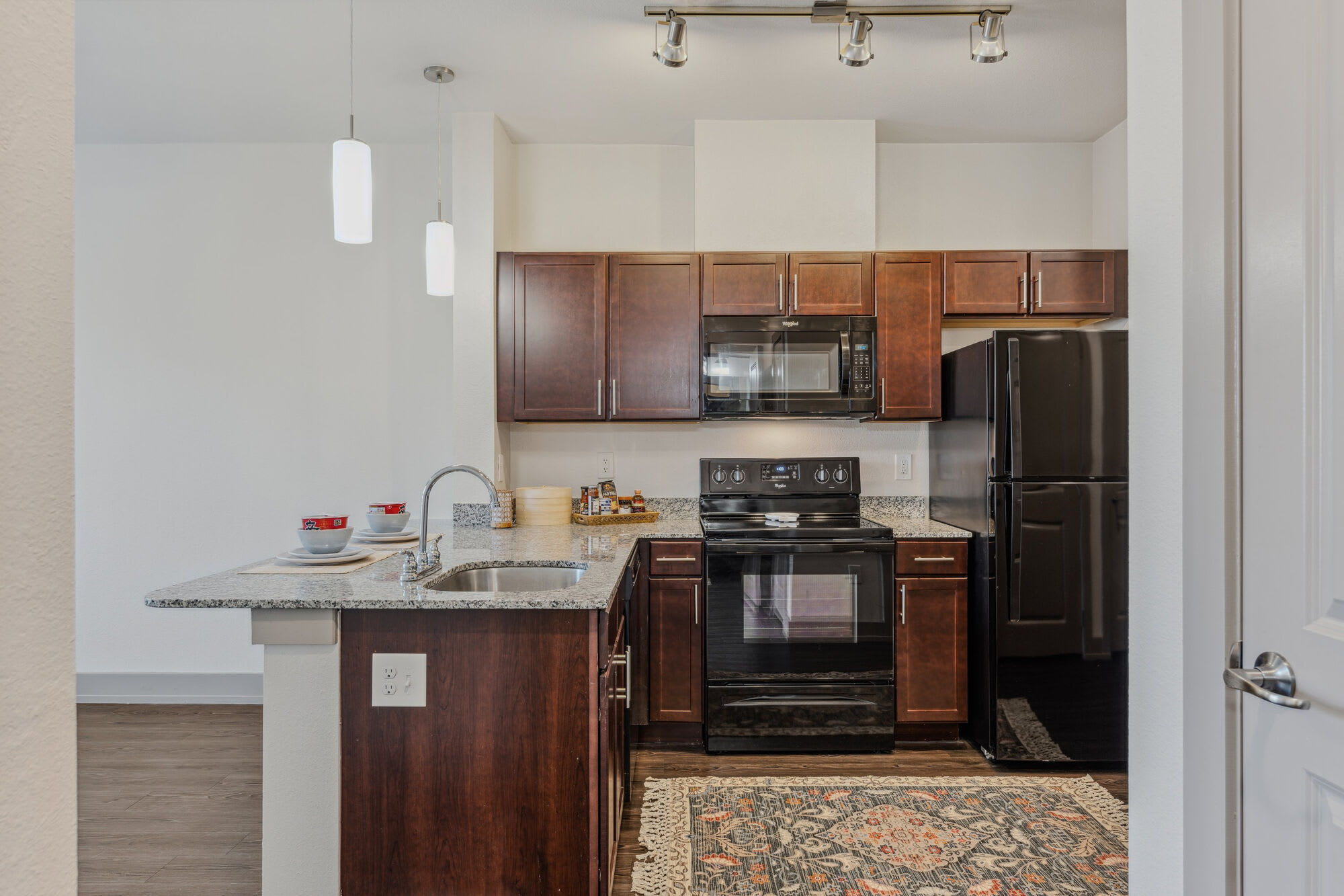 Steelyard Apartments – photo 5