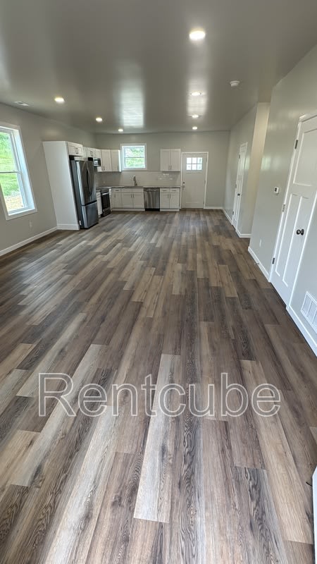 3860 Peru Rd – photo 2
