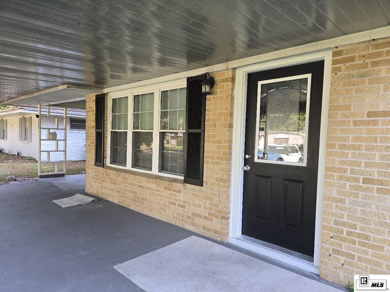 2306 DEBASTROP DRIVE – photo 2