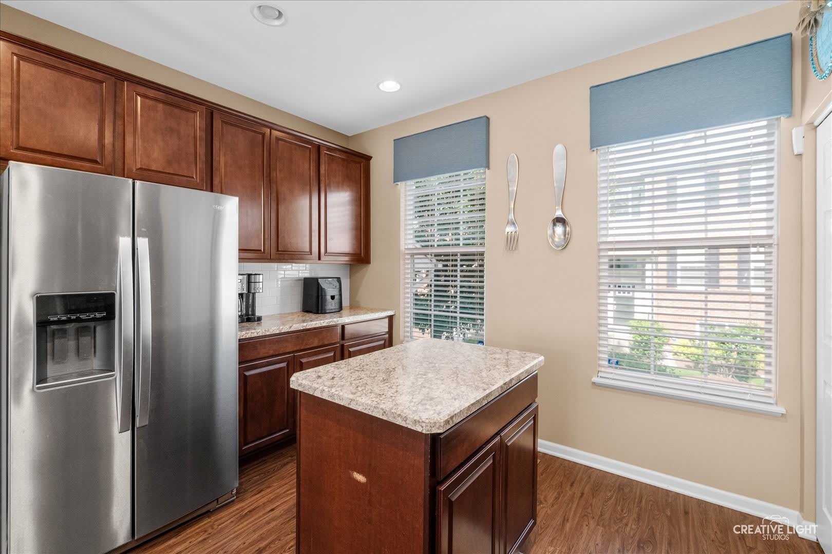 263 Lakeshore Drive – photo 3
