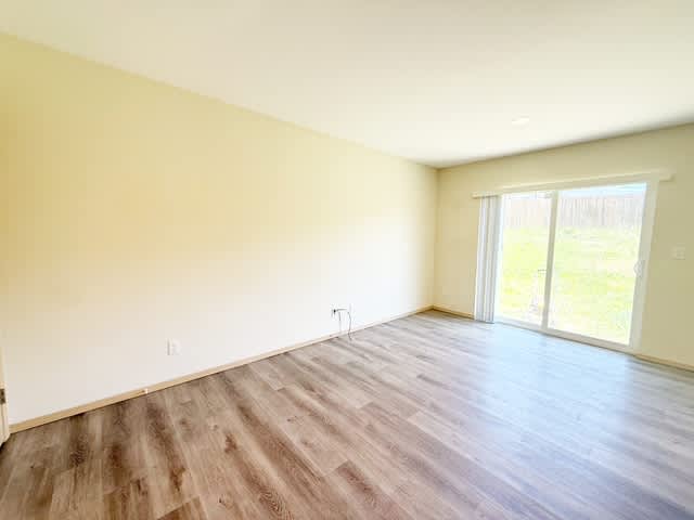 2640/2642 Reid Avenue – photo 4