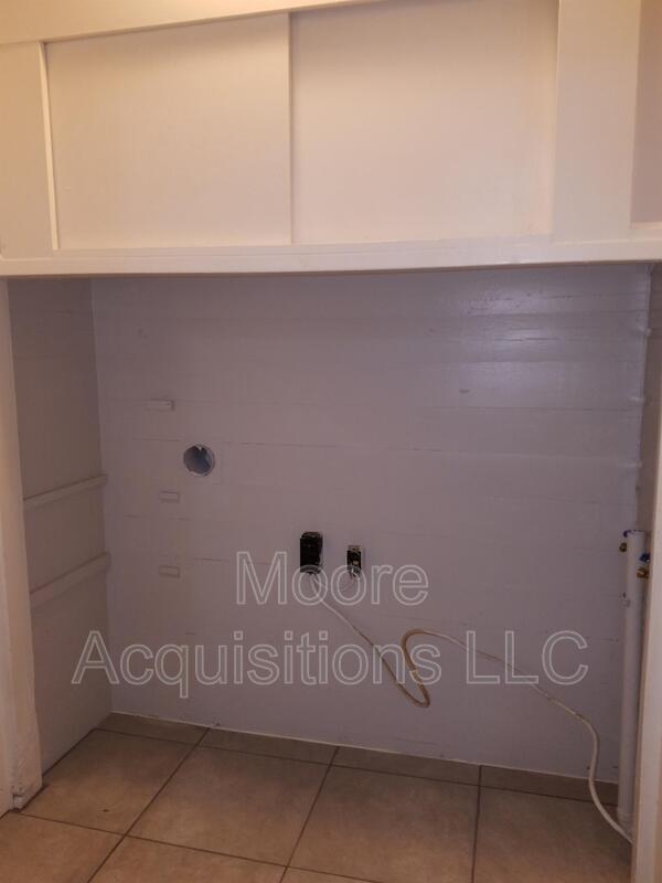 221 Leonard Dr – photo 5