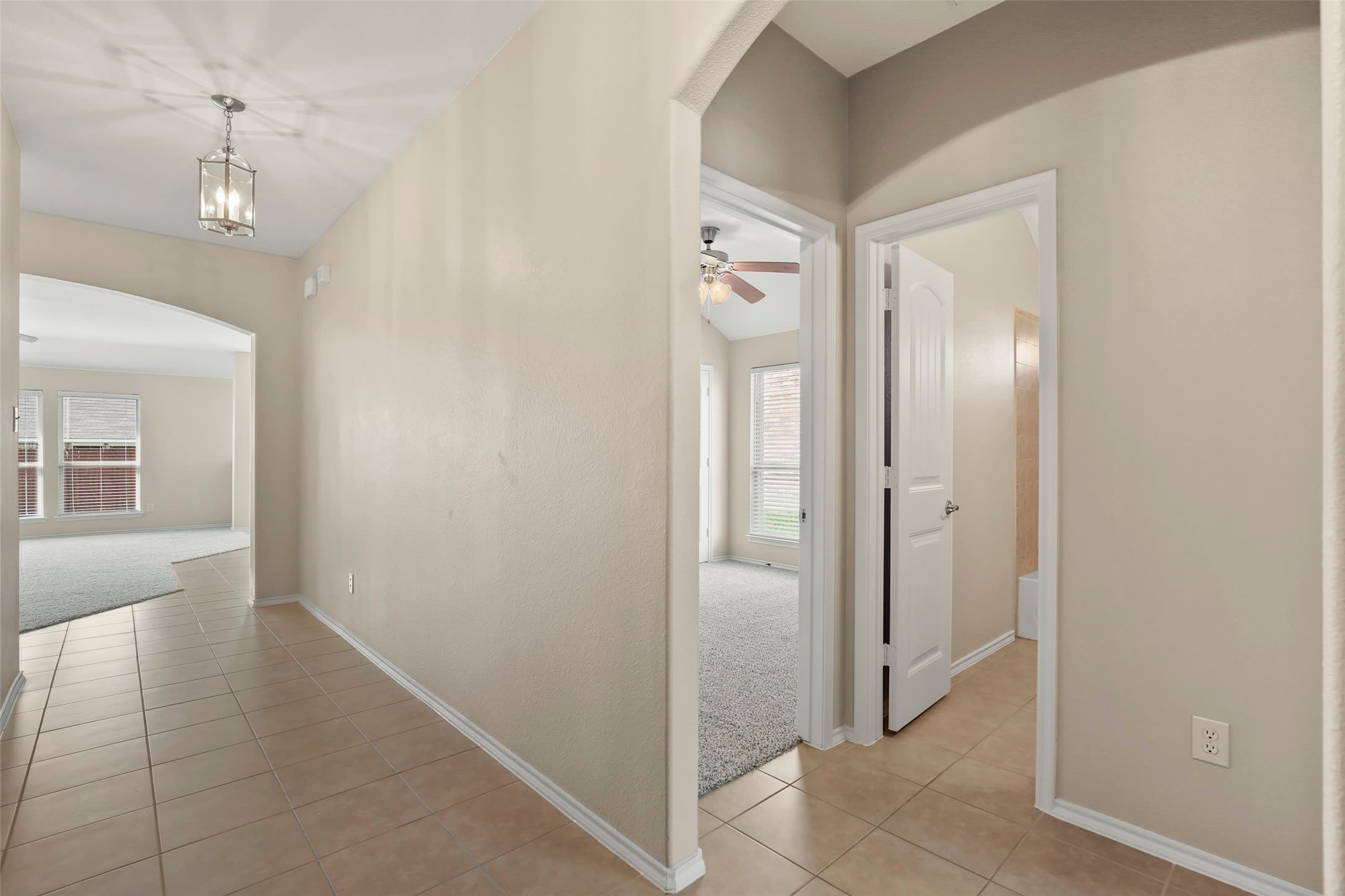 1703 Twin Hills Way – photo 4