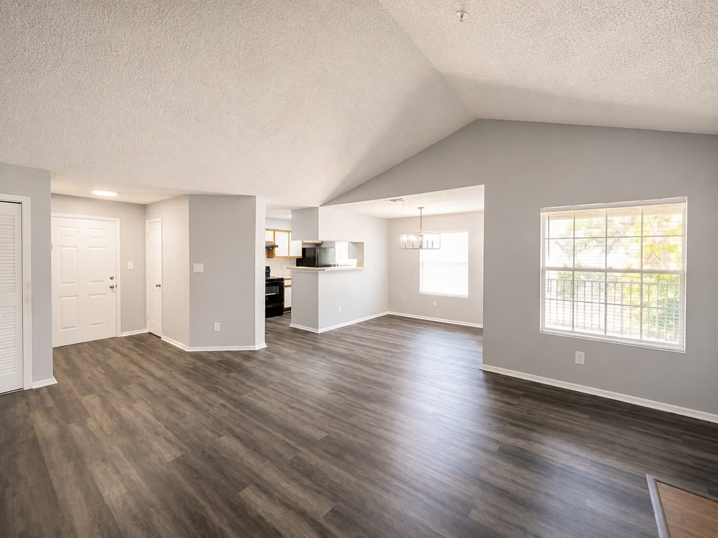 2 Bed / 2 Bath Condo in Gated Community. In Altamonte Springs, Available Now! – photo 3