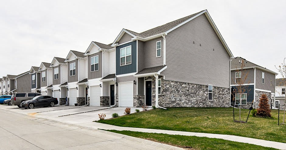The Ridge at Canyon Landing Townhomes – photo 1