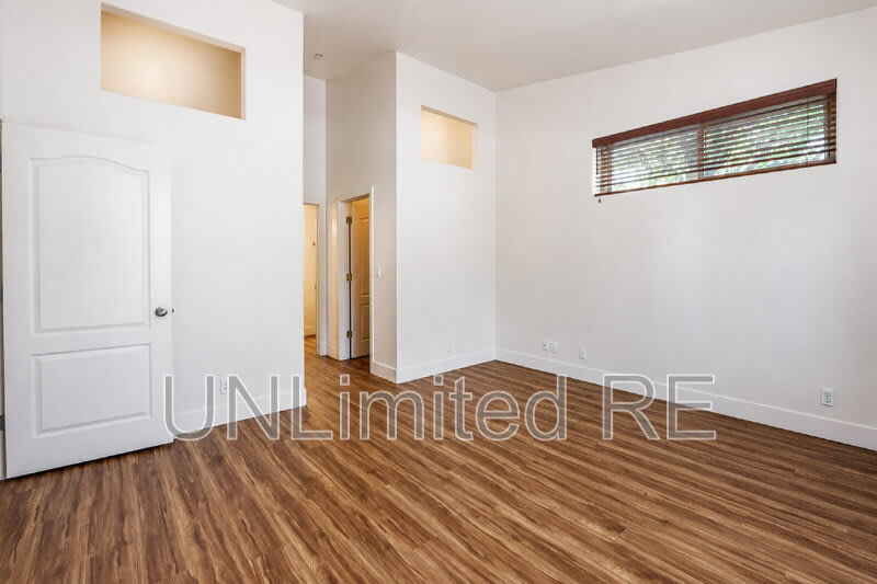 1620 East Parada del Sol – photo 5