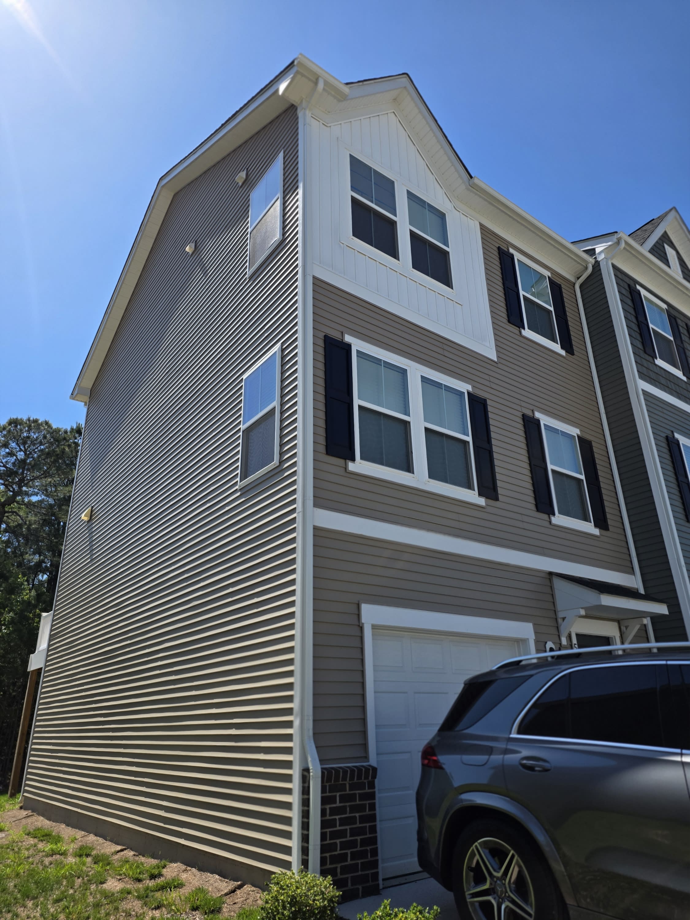 5870 Ginger Drive – photo 2