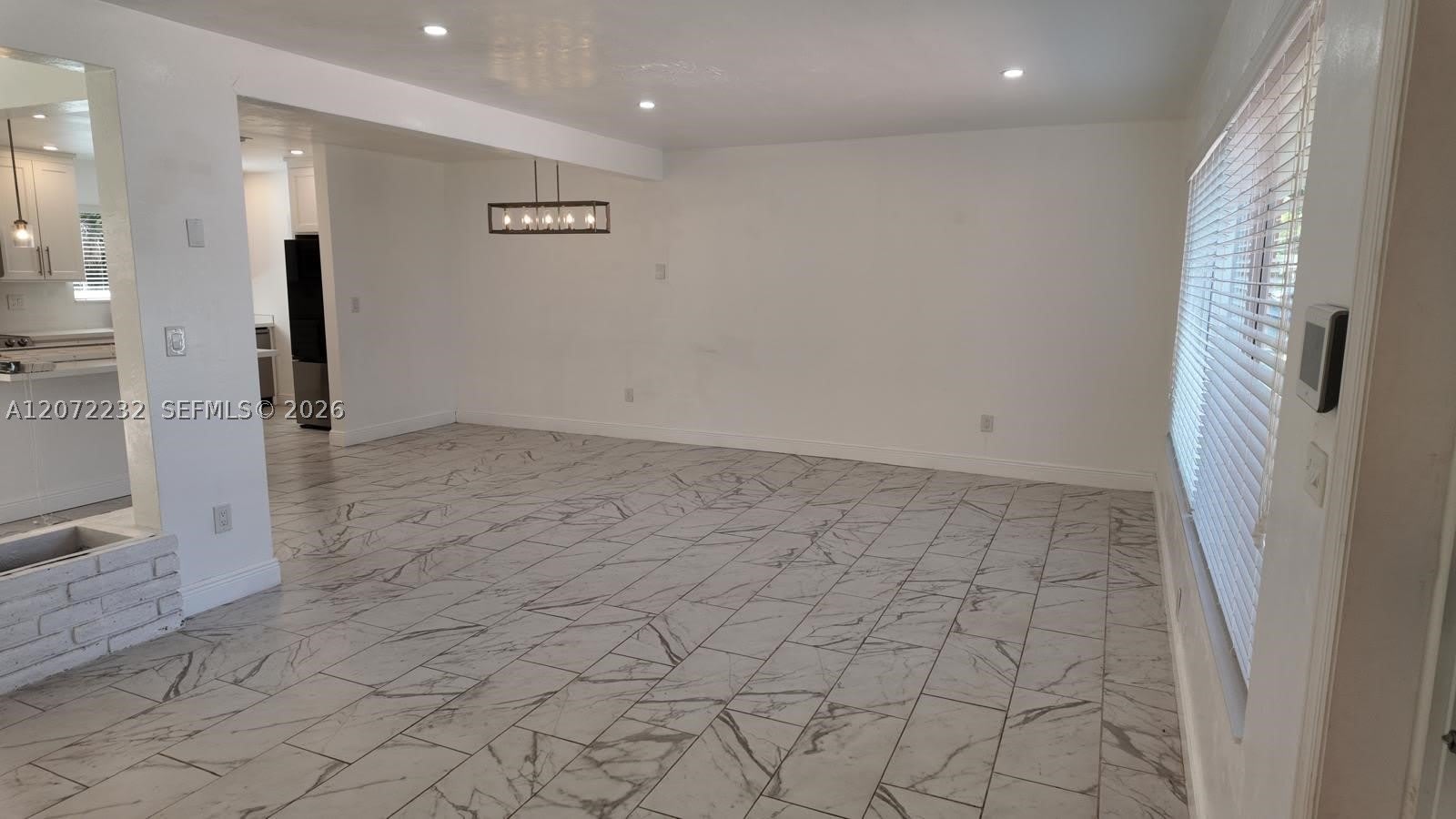12140 NE Miami Ct – photo 3